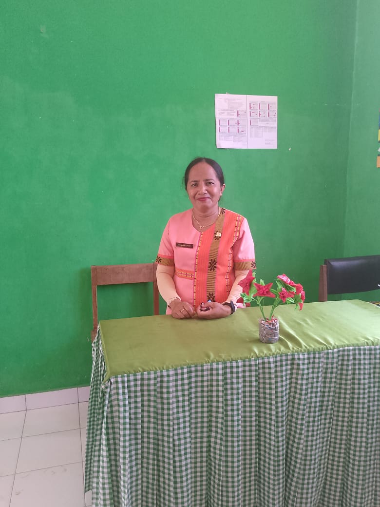 Angela De Marici Tael,S.Ag,Gr